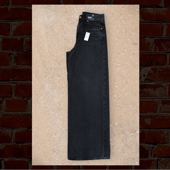 Express Relaxed Wide Leg Super High-rise Denim Jeans - Picture 9 of 11